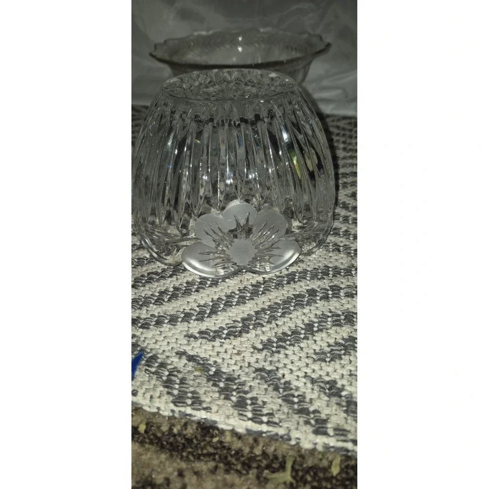 Vintage Crystal Bowl‎  Frosted Floral Etch • Starburst Cut Base